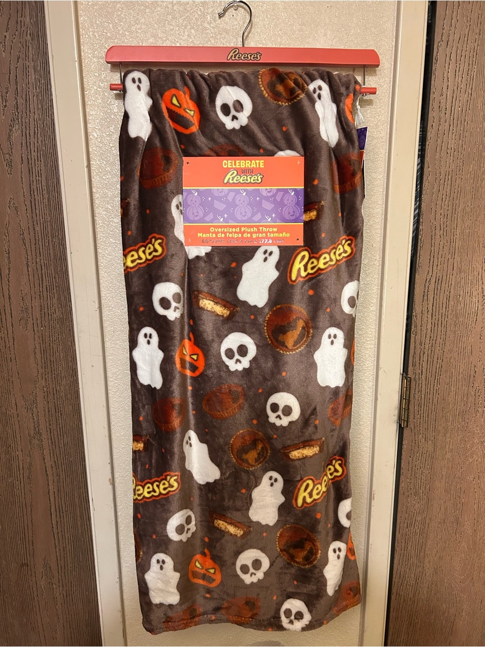 Reese’:s Halloween blanket